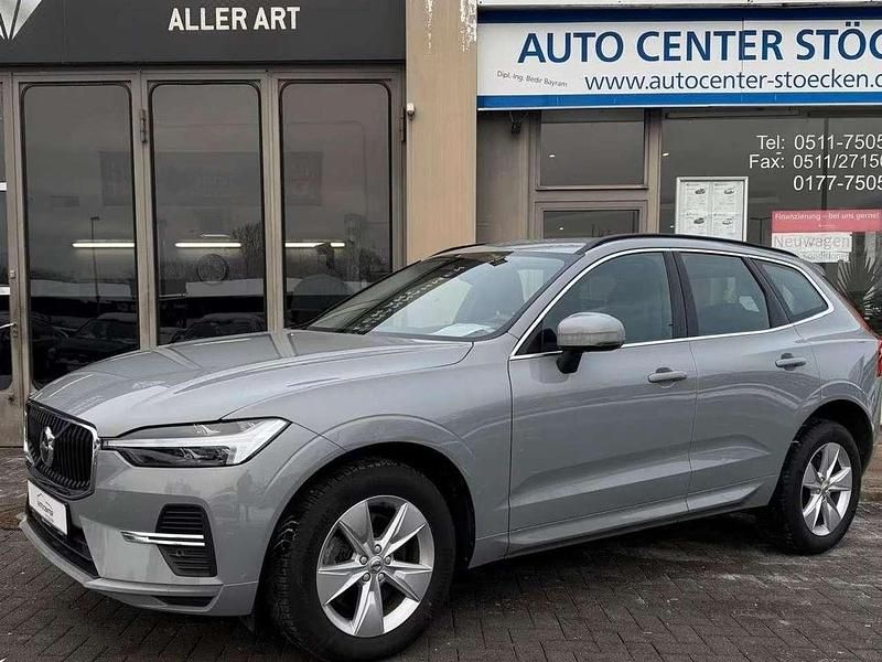 Gebraucht Volvo XC60 Core 197 PS (144 kW) 2024 Vapour grey / metallic SUV