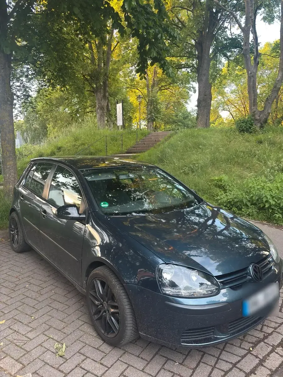 Gebraucht VW Golf V 75 PS (55 kW) 2006 Blau Kleinwagen