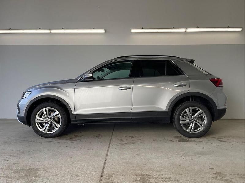 Neu VW T-Roc Life 150 PS (110 kW) 2025 [k2k2] pyrit silber metallic SUV