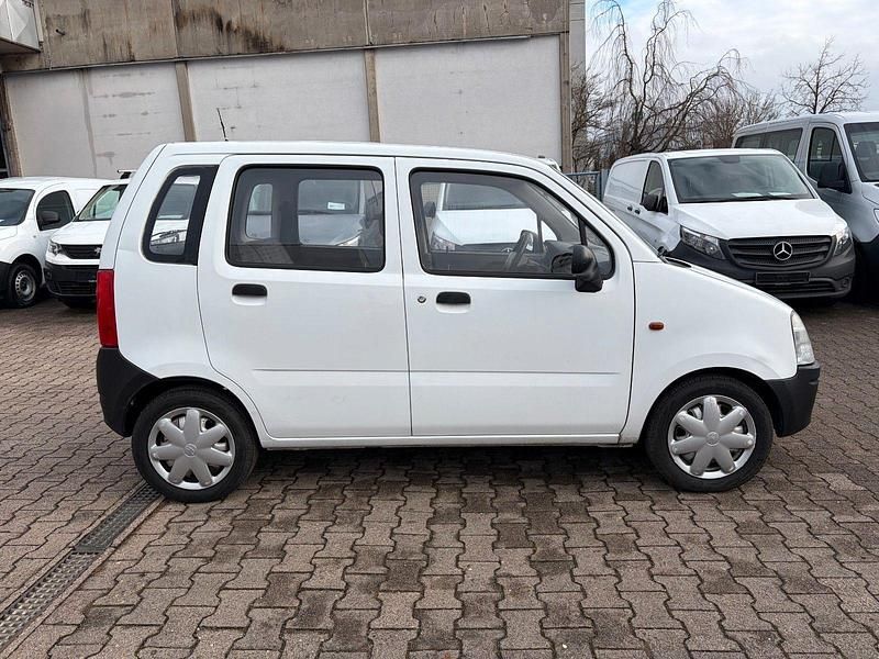 Gebraucht Opel Agila Comfort 58 PS (42 kW) 2002 Weiß Kleinwagen