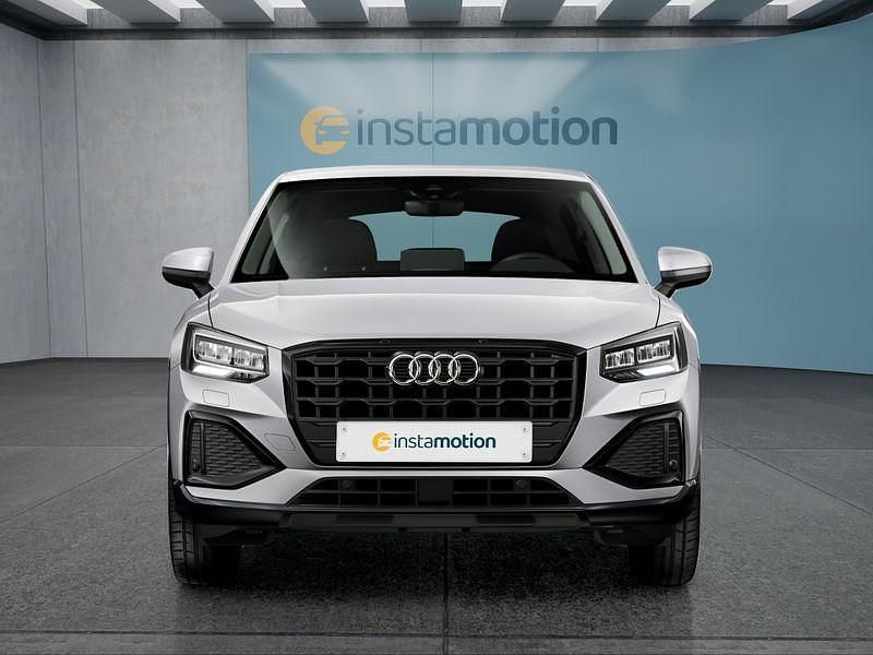 Gebraucht Audi Q2 Advanced 150 PS (110 kW) 2025 Silber SUV