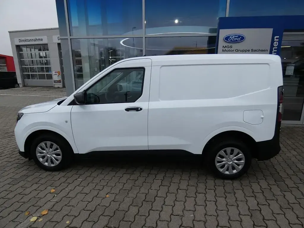 Neu Ford Courier Trend 101 PS (74 kW) 2026 Frozen white Van / Kleinbus