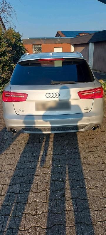Gebraucht Audi A6 Comfort 245 PS (180 kW) 2013 Grau Kombi