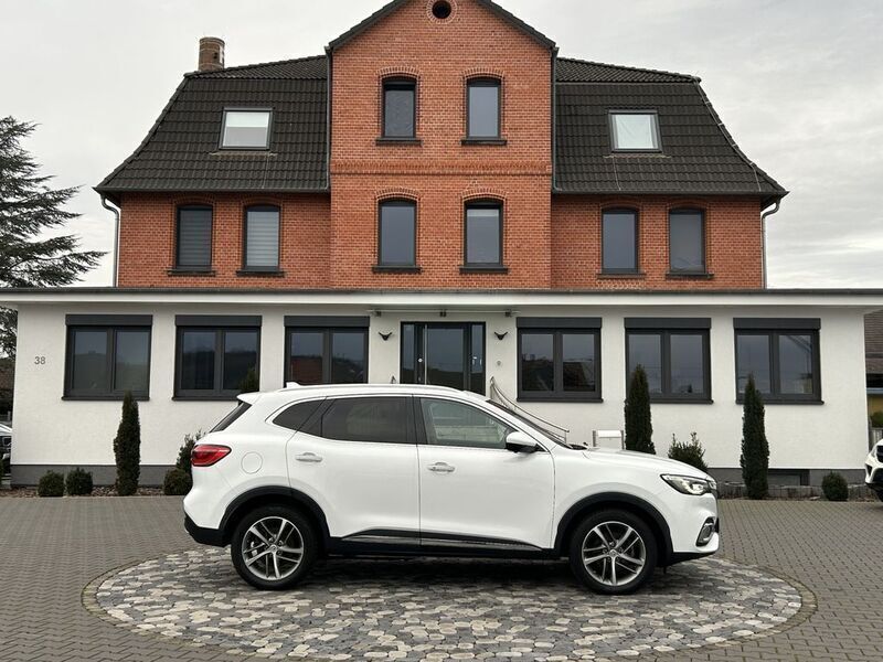 Weiß Gebraucht 2021 MG EHS Luxury SUV | 17.700 € (Guter Preis) - Bild 1/4