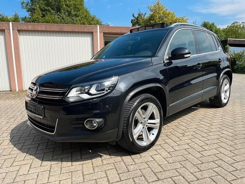 Schwarz Gebraucht 2015 VW Tiguan LOUNGE SUV | 10.800 € (Superpreis) - Bild 1/4