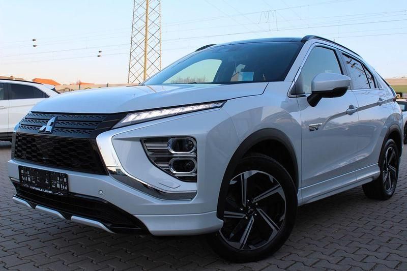 Gebraucht Mitsubishi Eclipse Cross Top 188 PS (138 kW) 2024 Weiß SUV