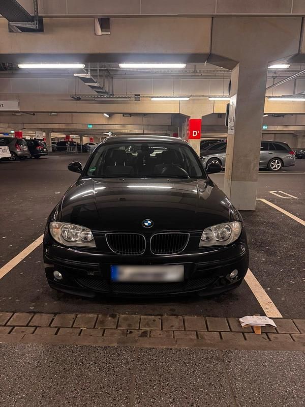 Gebraucht BMW 116 116 PS (85 kW) 2006 Schwarz Kleinwagen