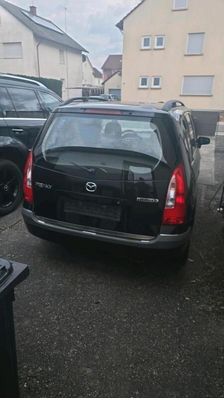Schwarz Gebraucht 2000 Mazda Premacy Van / Kleinbus | 2.199 € - Bild 1/4