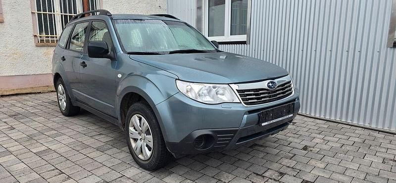 Grau Gebraucht 2009 Subaru Forester SUV | 6.450 € (Guter Preis) - Bild 1/4