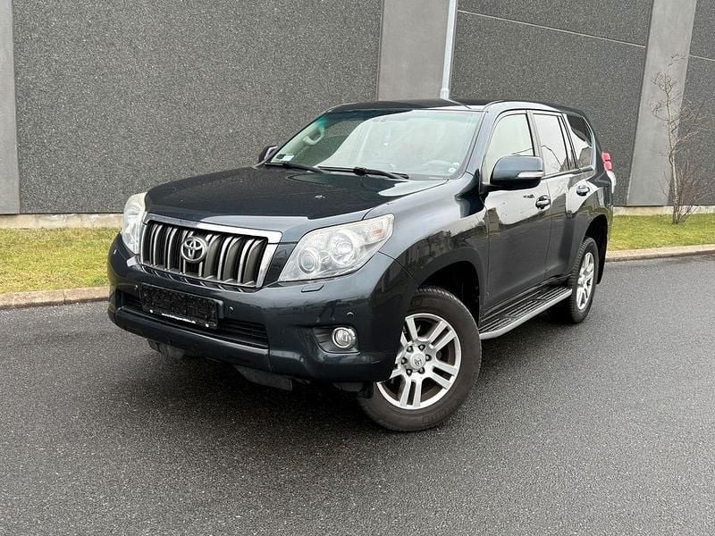 Blau Gebraucht 2012 Toyota Land Cruiser Anniversary SUV | 21.875 € - Bild 1/4
