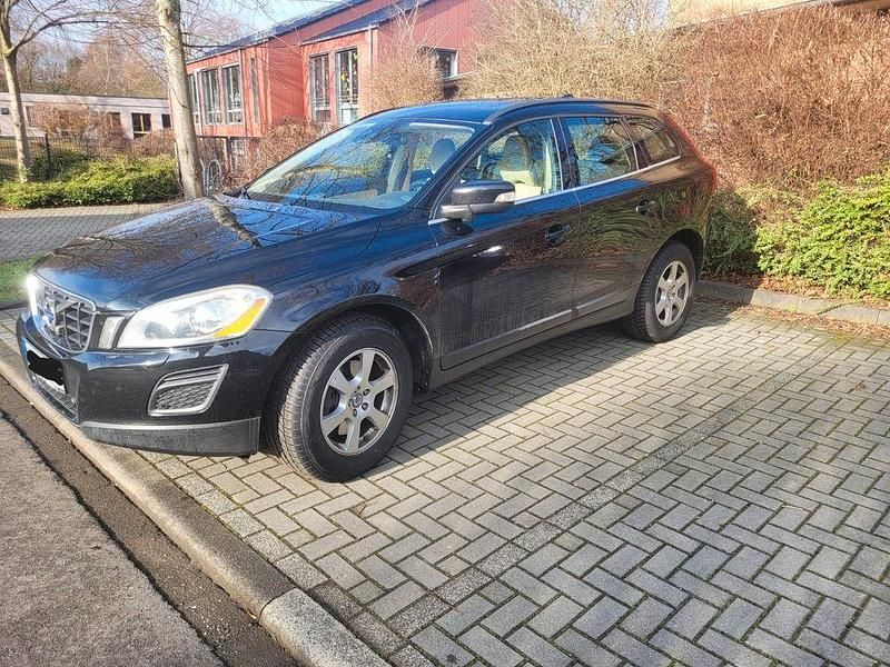 Gebraucht Volvo XC60 205 PS (150 kW) 2011 Schwarz SUV