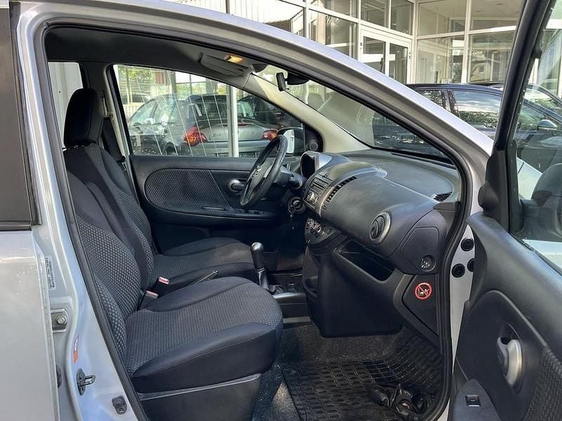 Gebraucht Nissan Note Visia 88 PS (64 kW) 2008 Silber Kleinwagen