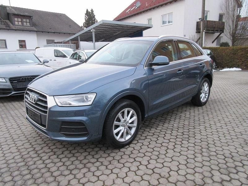 Blau Gebraucht 2015 Audi Q3 Sport SUV | 12.999 € (Superpreis) - Bild 1/3