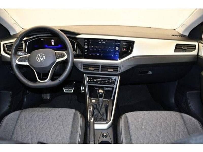 Gebraucht VW Taigo 150 PS (110 kW) 2024 Rot SUV