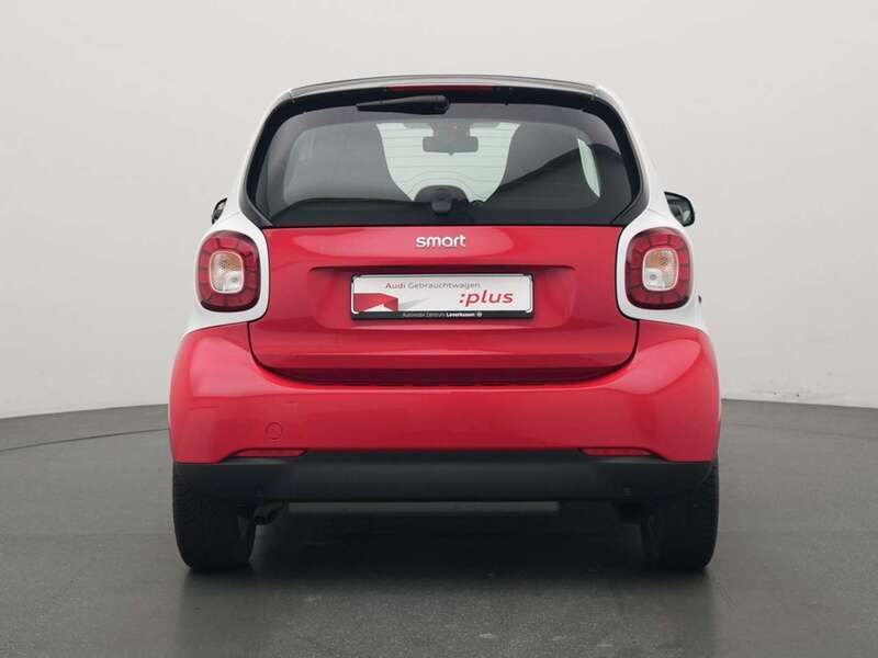 Gebraucht Smart ForTwo Coupé Passion 90 PS (66 kW) 2019 Rot Coupé