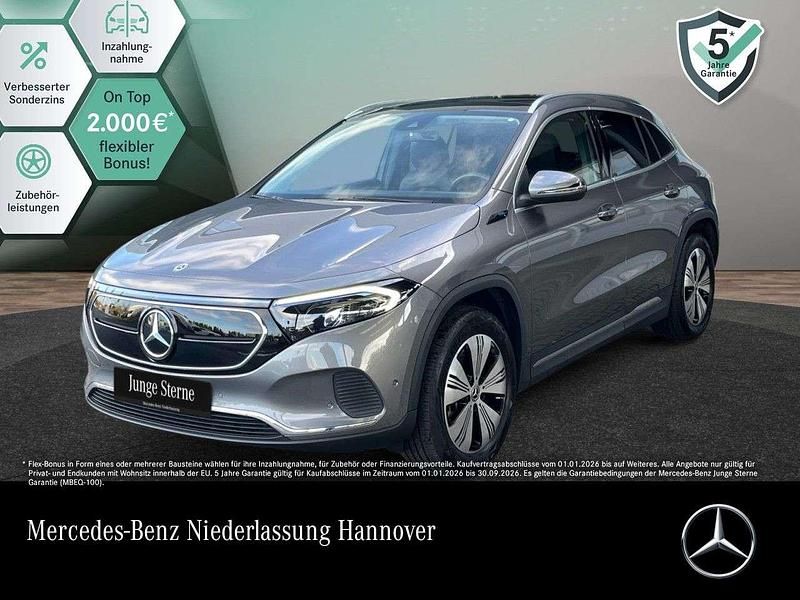 Grau Gebraucht 2022 Mercedes EQA250 Progressive SUV | 27.490 € (Guter Preis) - Bild 1/3