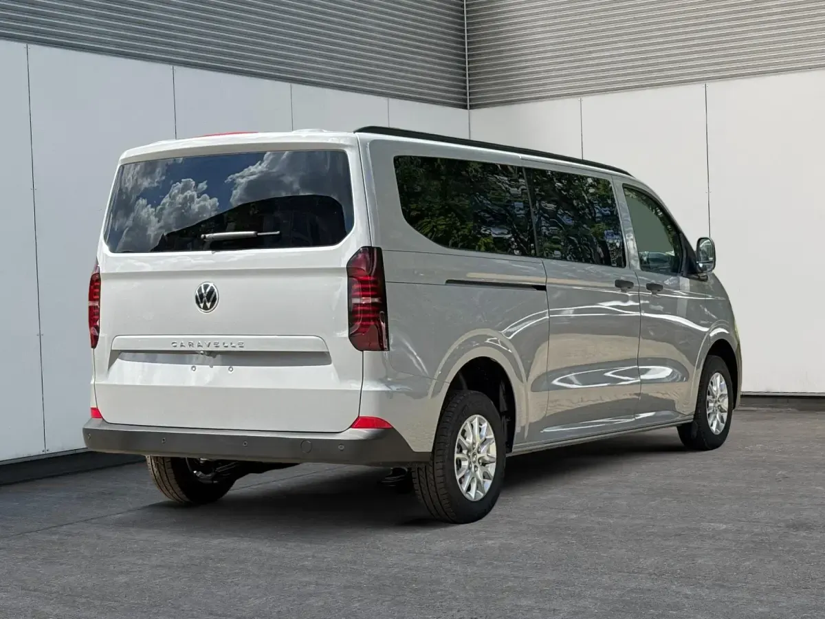 Neu VW T7 Basis 170 PS (125 kW) 2026 Van
