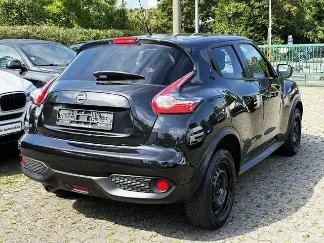 Gebraucht Nissan Juke N-Connecta 116 PS (85 kW) 2016 Schwarz SUV