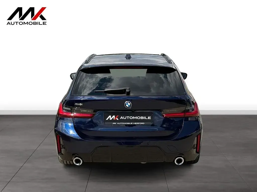 Gebraucht BMW 330 M Sport 184 PS (135 kW) 2024 Blau Limousine