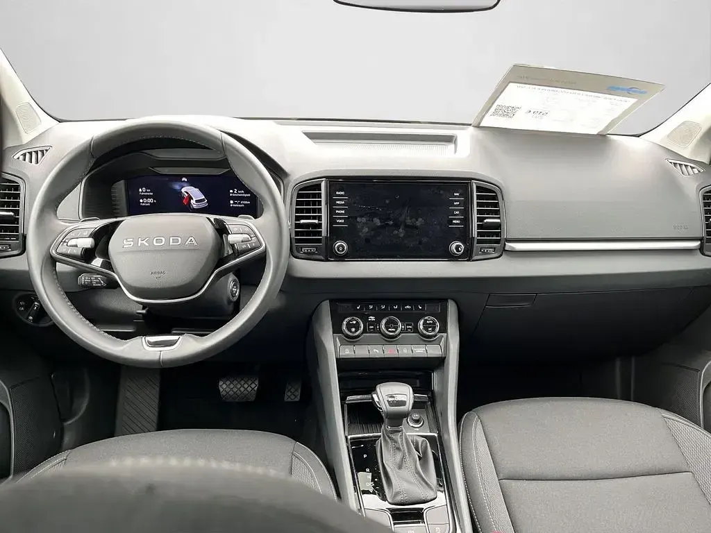 Gebraucht Skoda Karoq Selection 150 PS (110 kW) 2025 Blackmagic perleffekt (metallic) SUV
