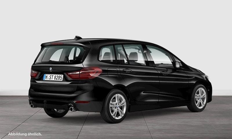 Gebraucht BMW 218 Advantage 150 PS (110 kW) 2023 Schwarz Van / Kleinbus