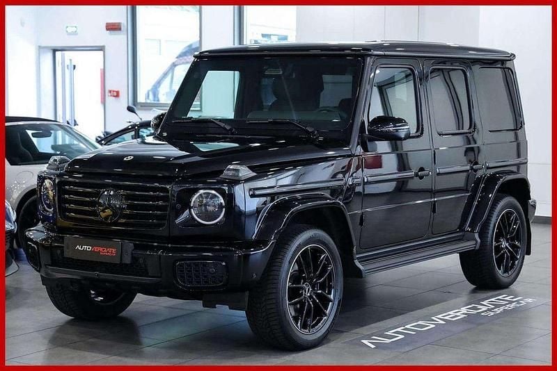 Schwarz Gebraucht 2024 Mercedes G450 AMG line SUV | 175.000 € - Bild 1/4