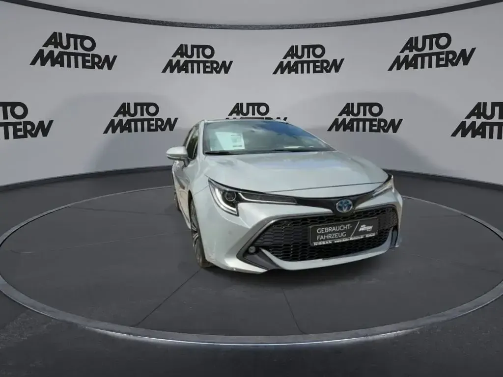 Gebraucht Toyota Corolla Team 98 PS (72 kW) 2021 Cement grey (metallic) Kombi