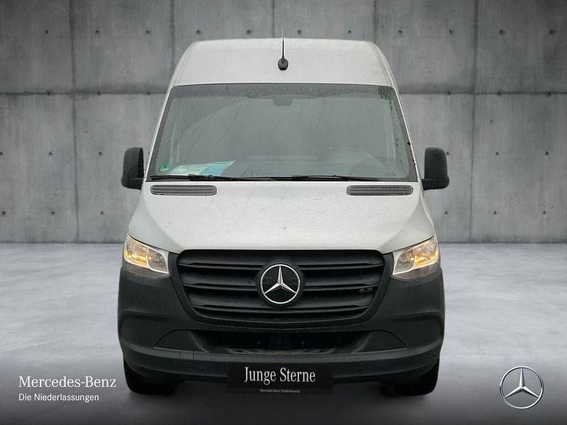 Gebraucht Mercedes Sprinter 85 kW (116 PS) 2022 Silber Van