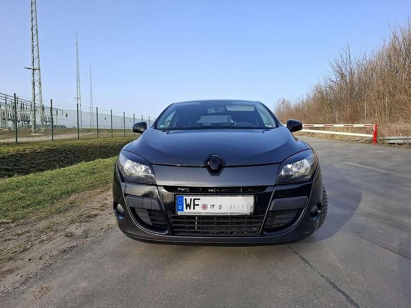 Gebraucht Renault Mégane Coupé Dynamique 110 PS (80 kW) 2011 Coupé