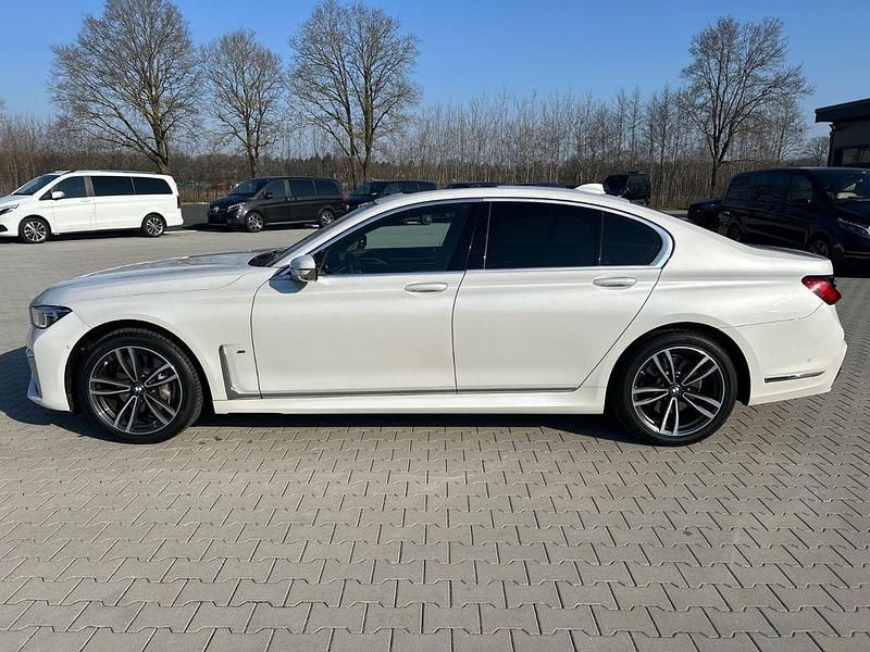 Gebraucht BMW 730 M Sport 286 PS (210 kW) 2021 Weiß Limousine