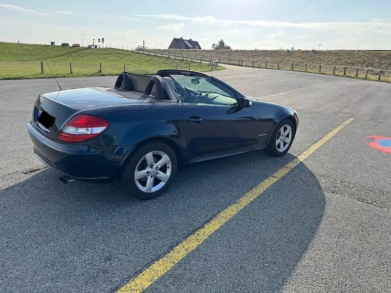 Gebraucht Mercedes SLK200 163 PS (119 kW) 2004 Blau Cabrio