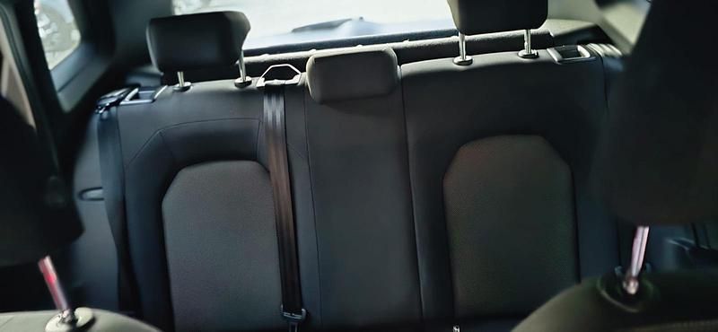 Weiß Gebraucht 2018 Seat Arona SUV | 11.999 € (Superpreis) - Bild 1/4