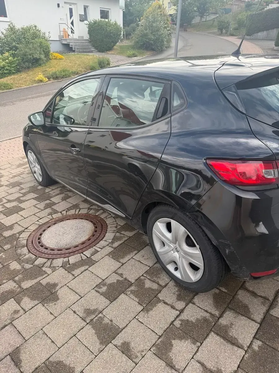 Gebraucht Renault Clio IV 90 PS (66 kW) 2014 Schwarz Kleinwagen