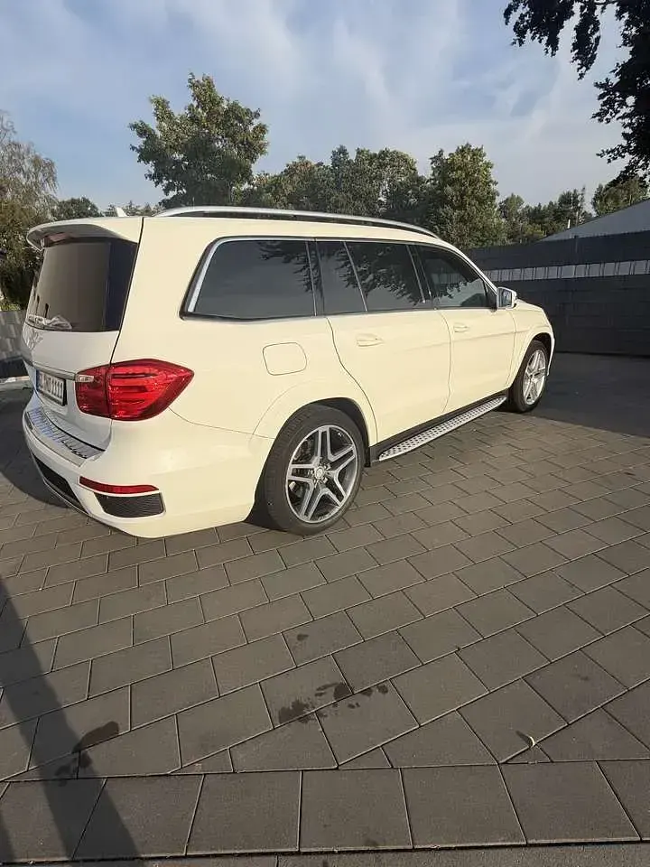 Gebraucht Mercedes GL350 265 PS (194 kW) 2014 SUV
