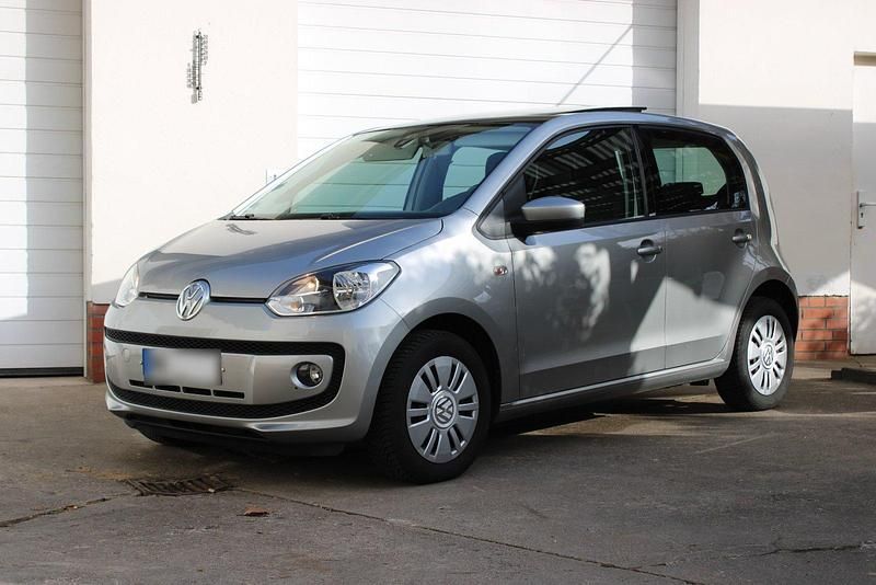 Gebraucht VW up! 68 PS (50 kW) 2013 Silber Kleinwagen