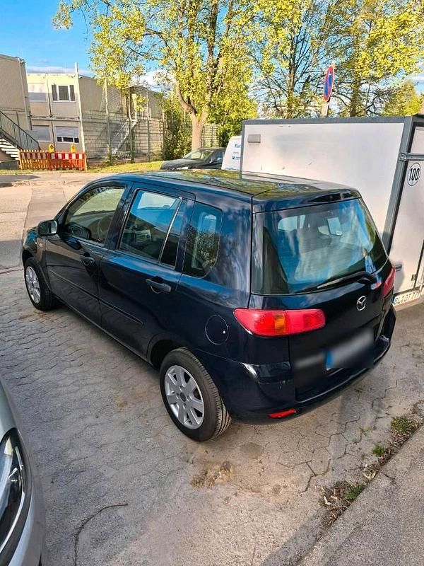 Second-hand Mazda 2 75 CP (55 kW) 2005 Negru Hatchback