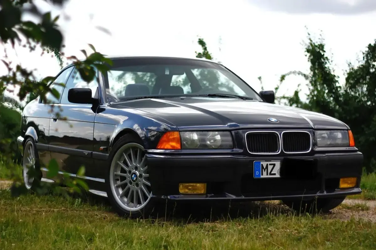 Gebraucht BMW 323 170 PS (125 kW) 1995 Violet Coupé