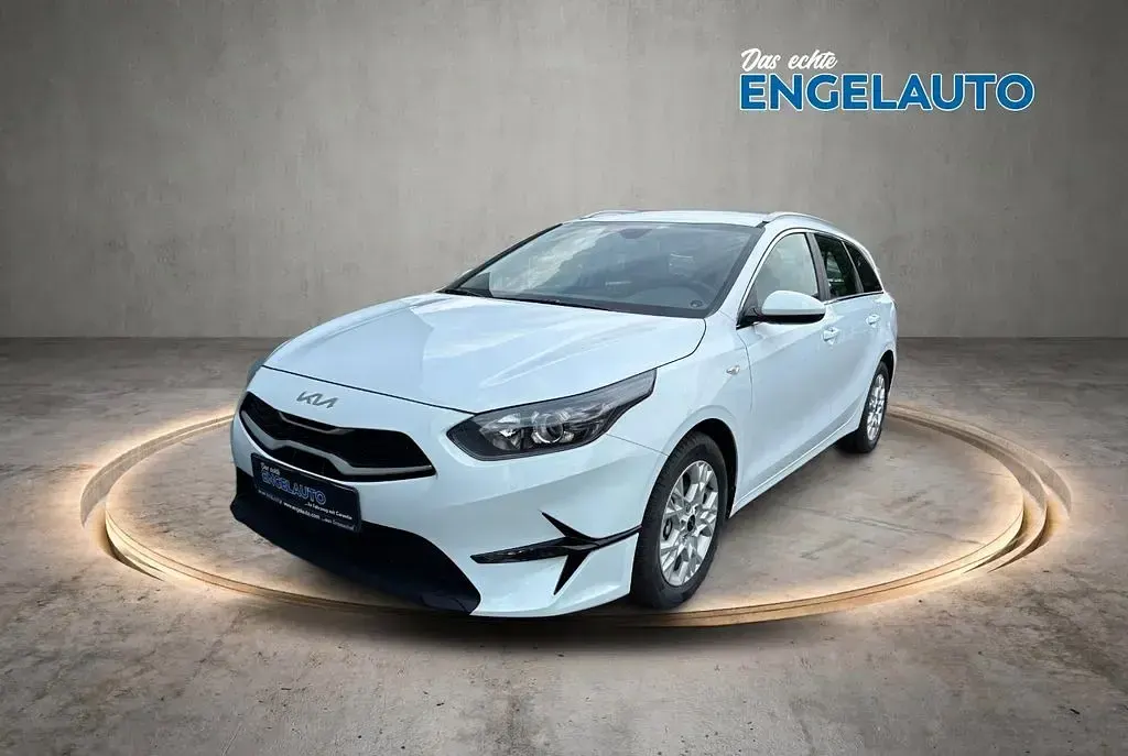 Neu Kia Ceed Sportswagon Vision 140 PS (102 kW) 2025 Weiß Kombi