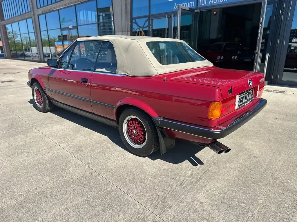 Gebraucht BMW 325 170 PS (125 kW) 1987 Rot Cabrio