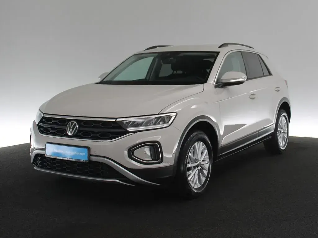 Gebraucht VW T-Roc Life 150 PS (110 kW) 2023 Ascotgrau SUV