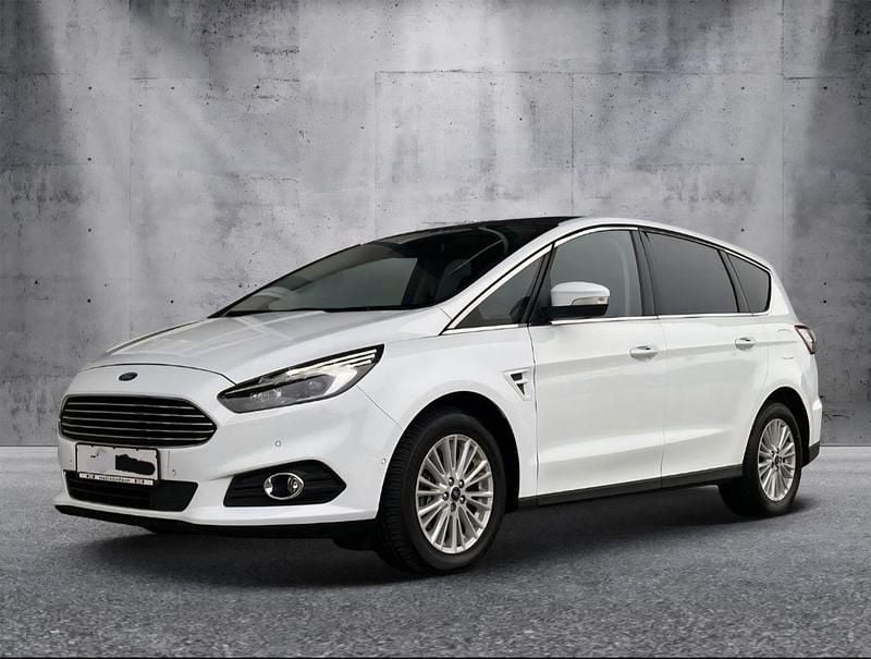 Weiß Gebraucht 2019 Ford S-MAX Titanium Van / Kleinbus | 20.000 € (Fairer Preis) - Bild 1/4