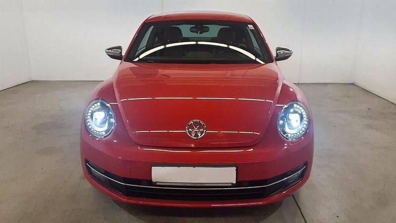 Gebraucht VW Beetle 160 PS (117 kW) 2013 Tornadorot Kleinwagen
