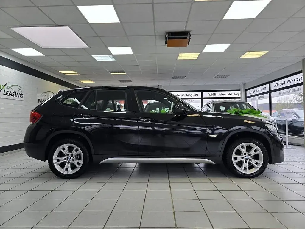 Second-hand BMW X1 177 CP (130 kW) 2010 Negru SUV