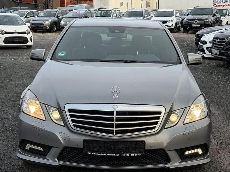 Gebraucht Mercedes E300 AMG line 204 PS (150 kW) 2010 Silber Limousine