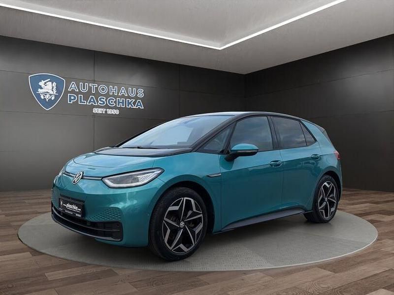 Makenatürkis (grün) Gebraucht 2022 VW ID.3 Pro Performance Kleinwagen | 24.450 € (Etwas zu teuer) - Bild 1/4