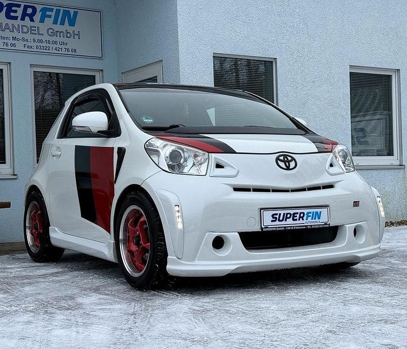 Gebraucht Toyota iQ 68 PS (50 kW) 2013 Weiß Kleinwagen