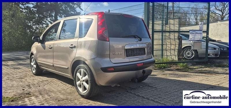 Usado Nissan Note 110 HP (80 kW) 2006 Castanho Citadino