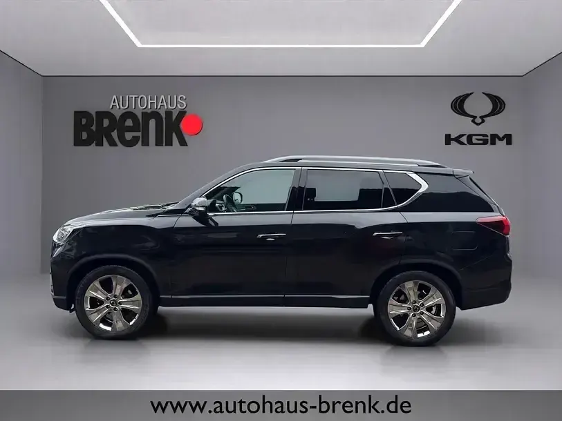 Gebraucht SsangYong Rexton Sapphire 203 PS (149 kW) 2022 Schwarz SUV