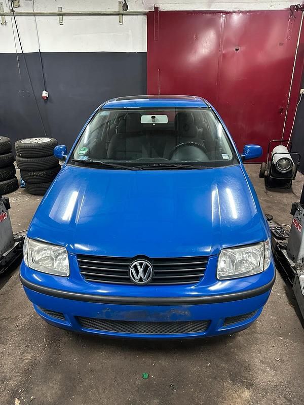 Gebraucht 2000 VW Polo Kleinwagen | 350 € (Guter Preis) - Bild 1/4
