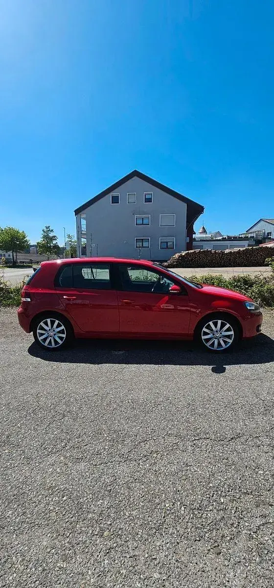 Gebraucht VW Golf VI Highline 160 PS (117 kW) 2010 Rot Kleinwagen